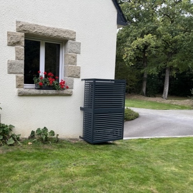 Installation d’une pompe-à-chaleur à Saint-M'Hervé (35)